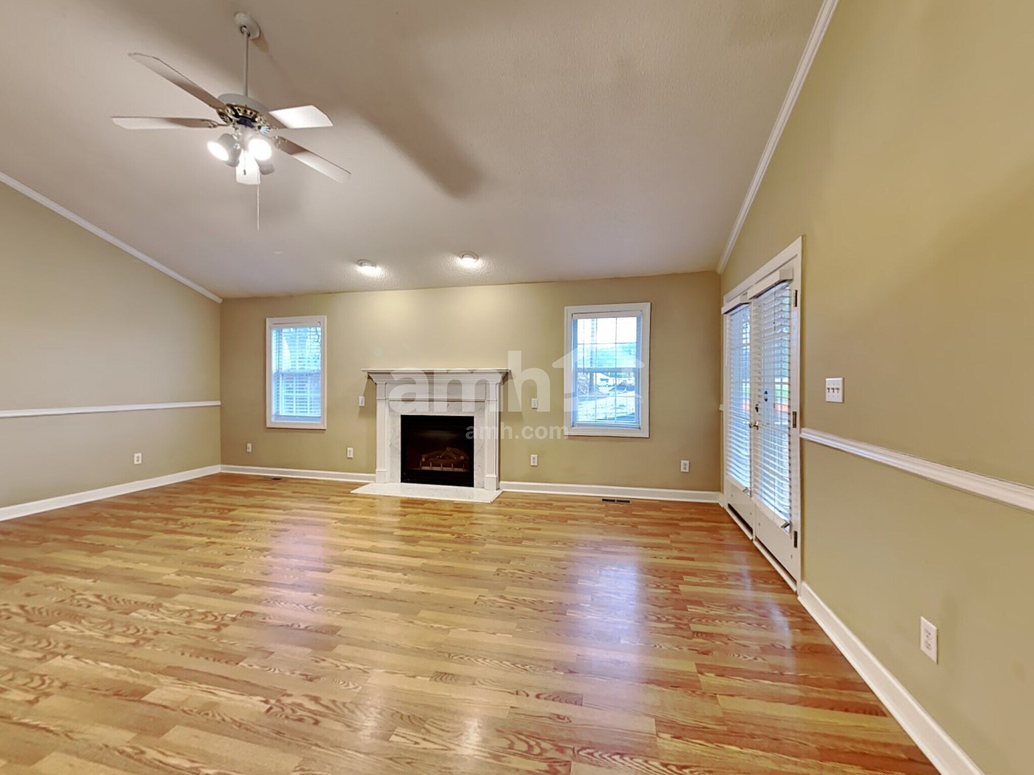 Building Photo - 1206 Saura Ct