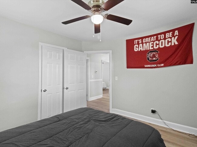 Building Photo - 1342 Karlaney Ave