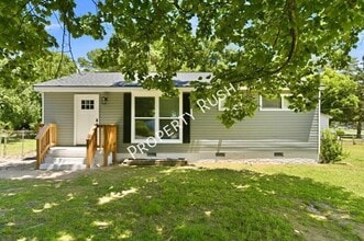 Building Photo - 6107 Vance Cir