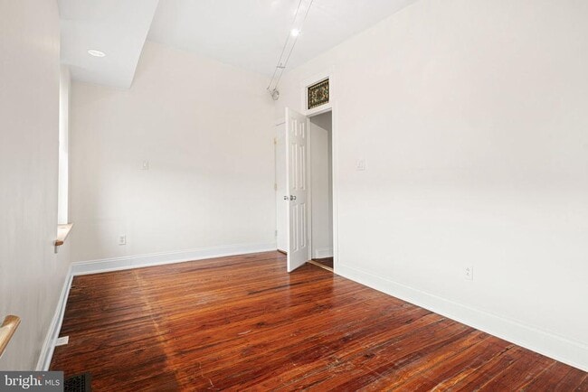 Building Photo - 841 N 26th St