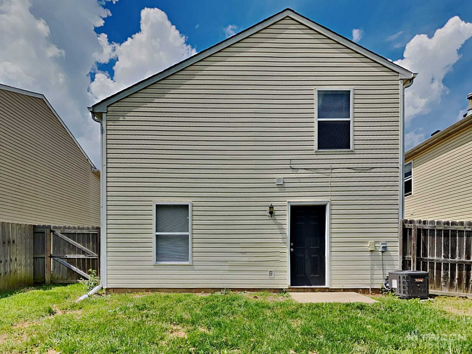 Building Photo - 1167 Cutler Ln