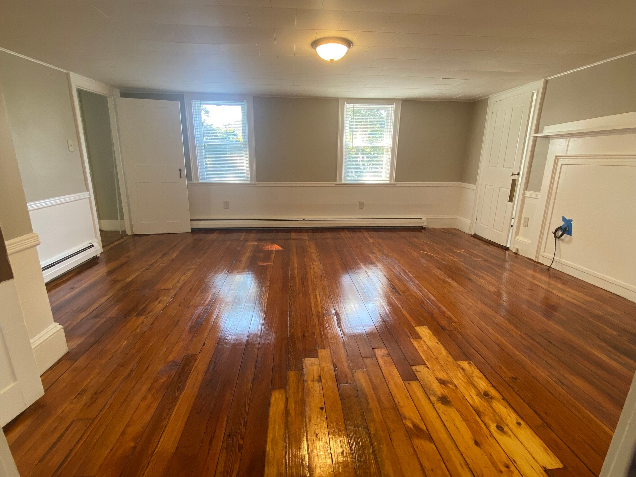 Building Photo - 82 Riverside St