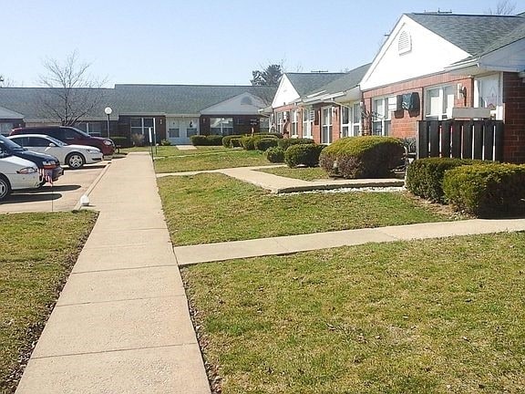 Primary Photo - Attica Terrace Apartments