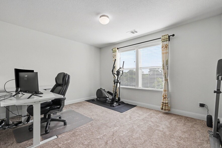 Building Photo - 8170 Rabbit Dr
