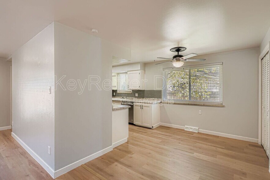 Building Photo - 10503 W 62nd Pl