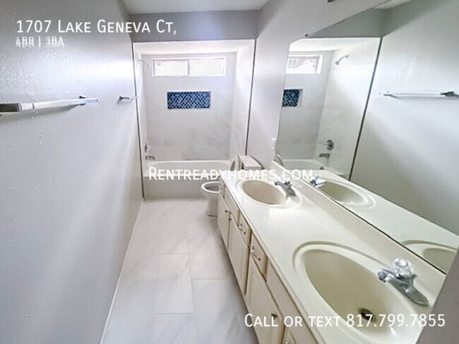 Building Photo - 1707 Lake Geneva Ct