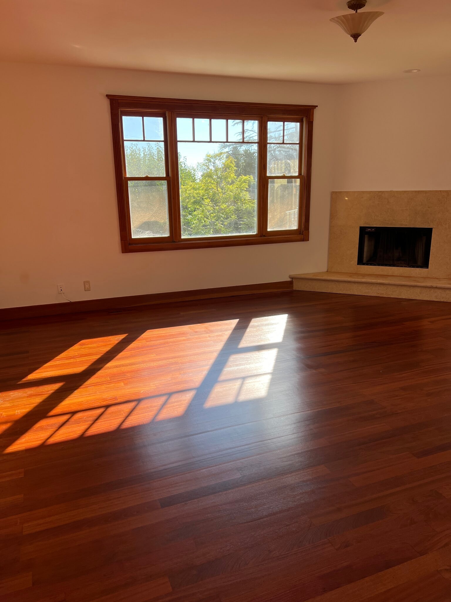 Building Photo - 5825 Saint Paul Ct