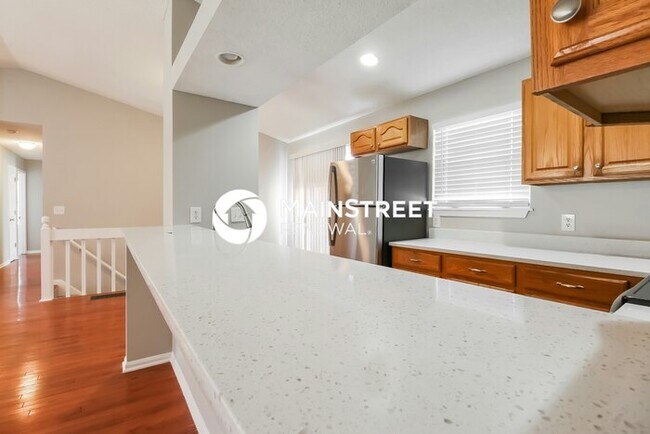 Building Photo - 3 Bedroom Pet-Friendly Home in Kansas City...