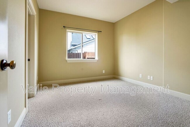 Building Photo - 973 Burley Hill Dr NW