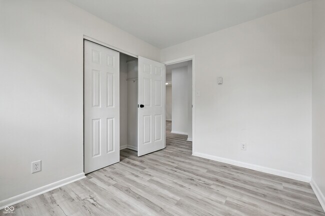 Building Photo - 1116 Heatherwood Dr