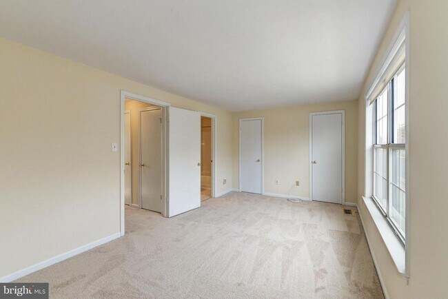 Building Photo - 9031 Lee Hwy