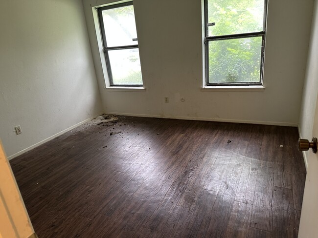 Building Photo - 4511 Menzer Rd
