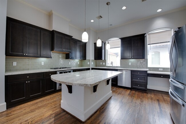 Building Photo - 4203 Feagan St