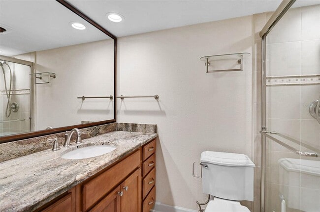 Building Photo - 304 Pine Run Dr