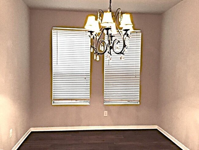 Building Photo - 15515 Elm Leaf Pl