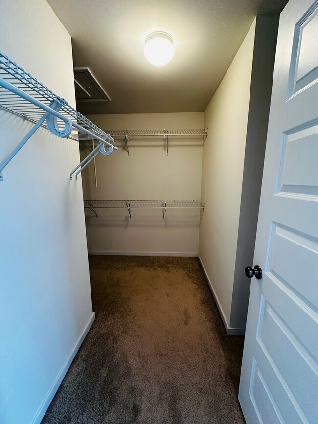 Building Photo - 5604 Benoni Ct