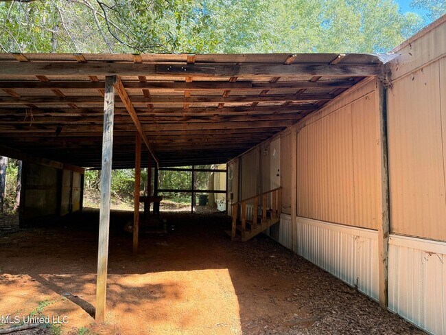 Building Photo - 505 Hillview Ct
