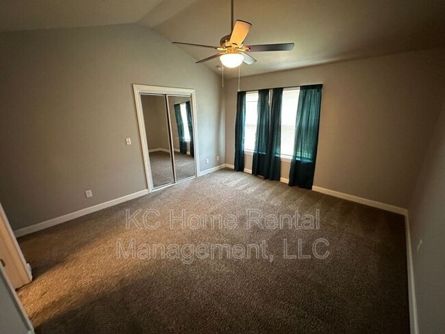 Building Photo - 10530 Kane Dr