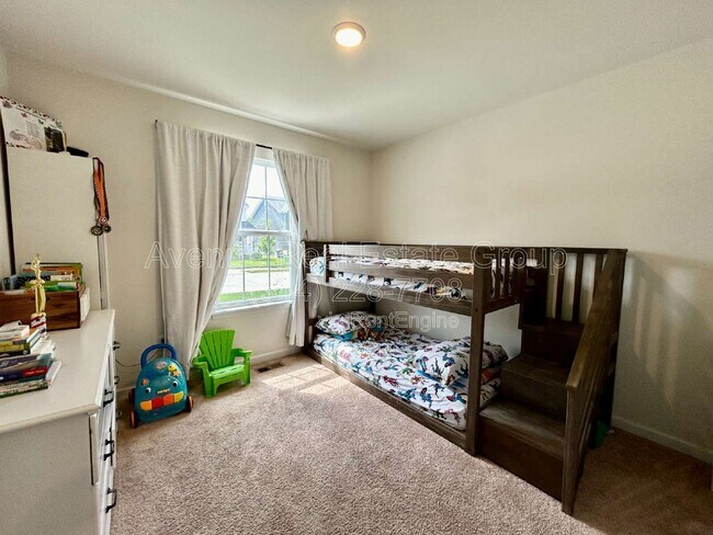 Building Photo - 514 Rolling Meadow Dr