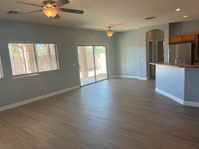 Building Photo - 9428 S 35th Glen