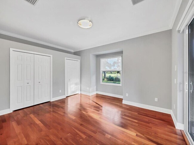 Building Photo - 16806 5th Terrace NE