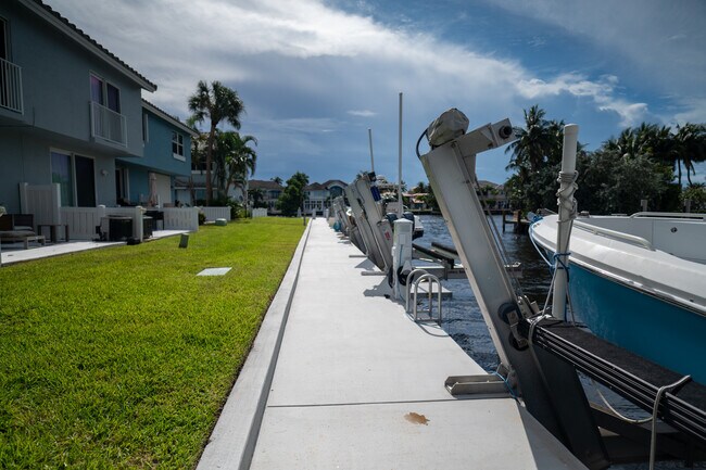 Building Photo - 1088 Jeffery St