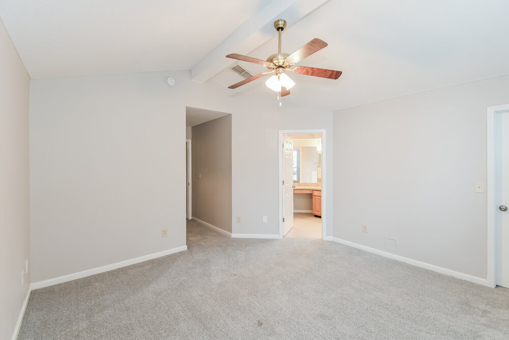 Building Photo - 552 Sparrow Branch Cir