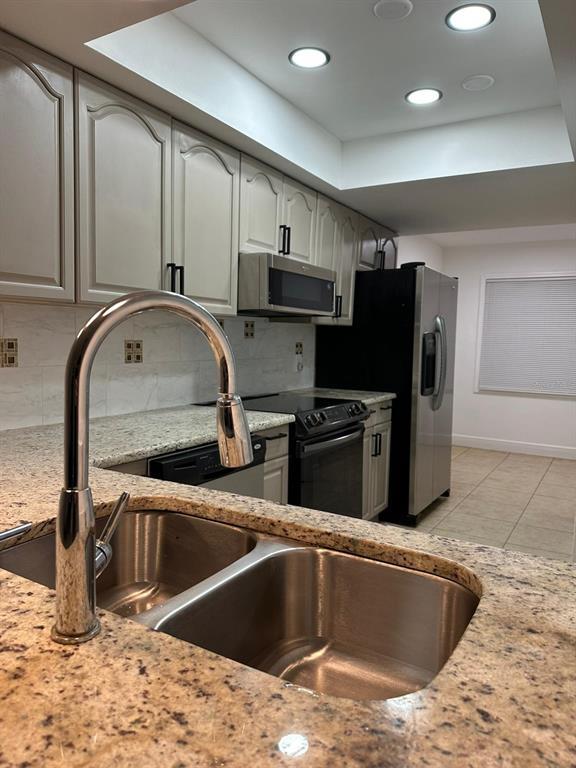 Building Photo - 1453 Candlewyck Dr