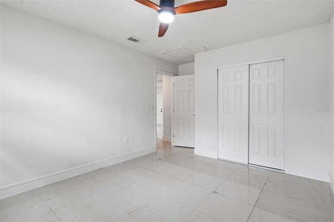 Building Photo - 7133 Pinewood Dr