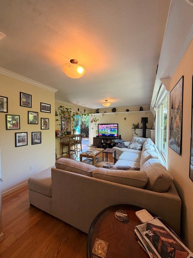 Building Photo - 502 Errett Cir