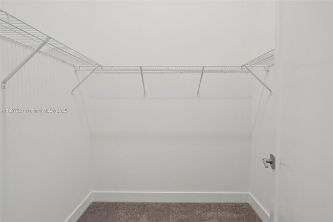 Building Photo - 13131 Feathering Wy