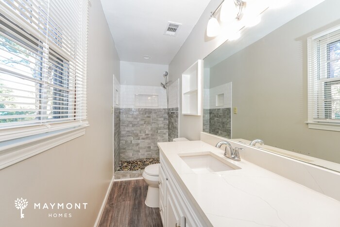 Building Photo - 2979 Tiller Trail SW