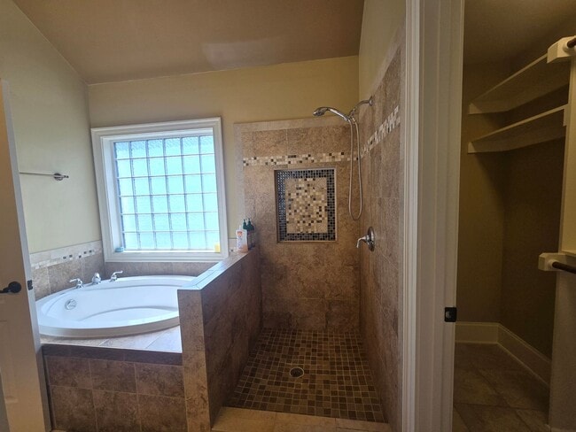 Building Photo - Rare Custom 3BR + Flex Space, 3BA Craftsma...