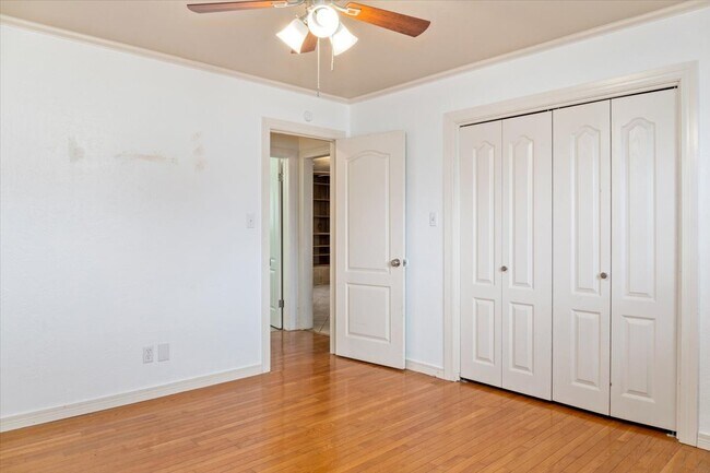 Building Photo - 1618 NW 32nd St