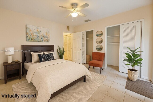 Building Photo - 3217 NE 7th Pl