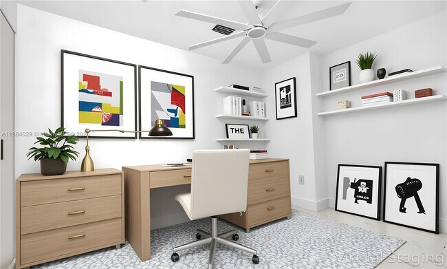 Building Photo - 700 NE 24th St