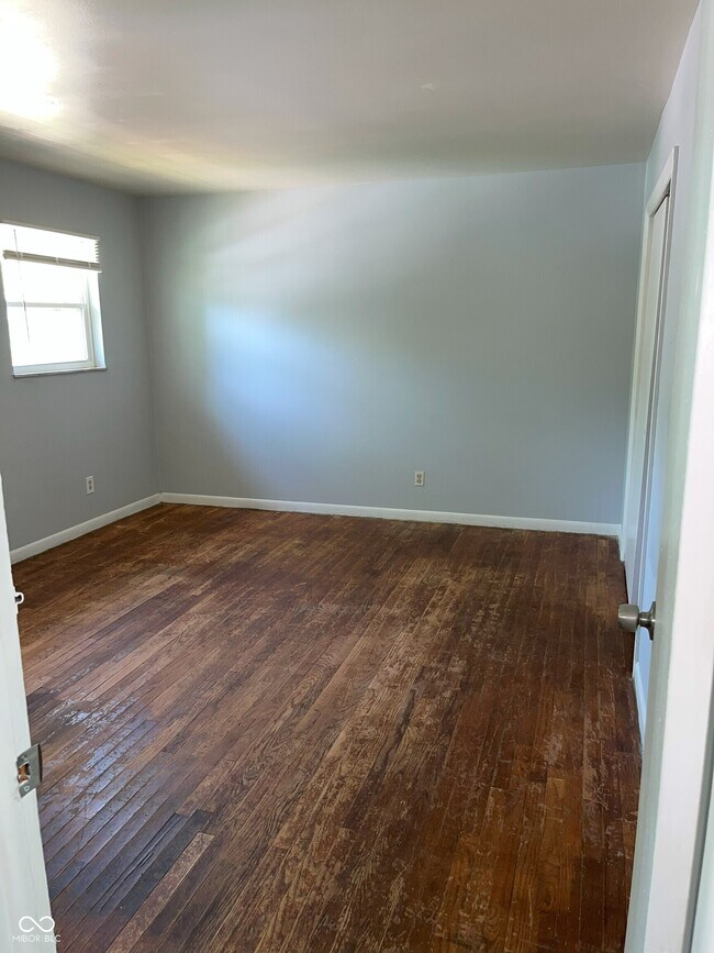 Building Photo - 6264 Eastridge Dr