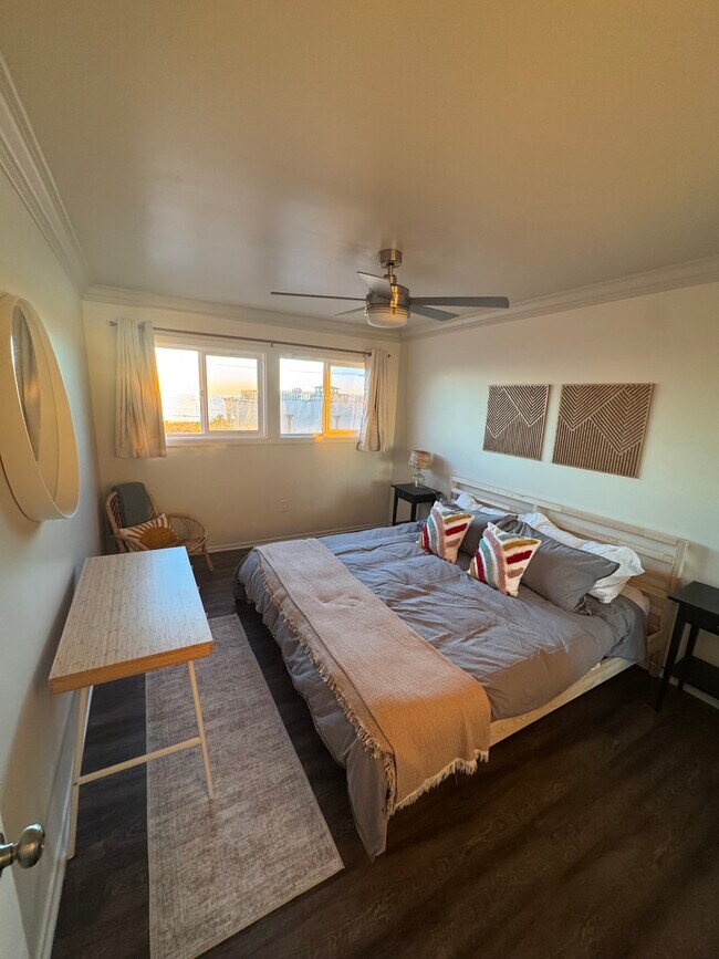 Building Photo - 137 27th St