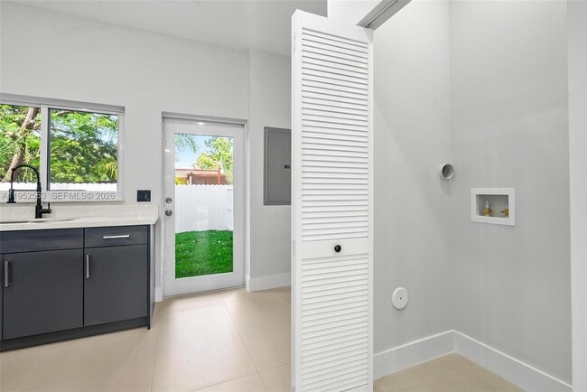 Building Photo - 1443 NW 42nd St