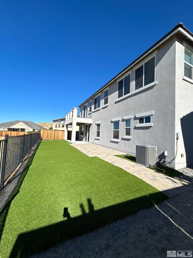 Building Photo - 2419 Romanga Court