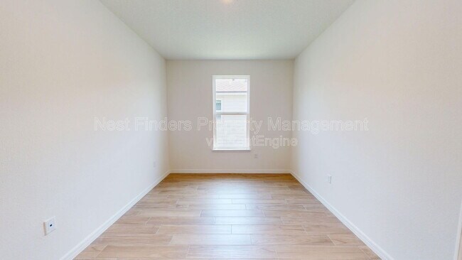 Building Photo - 149 Creek Pebble Dr