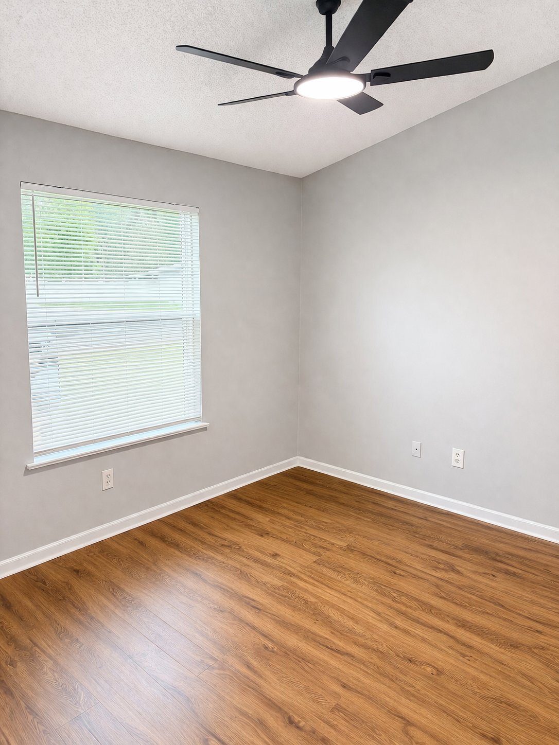 Building Photo - 45192 S Mickler St