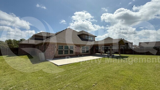 Building Photo - 6231 Lumley Rd