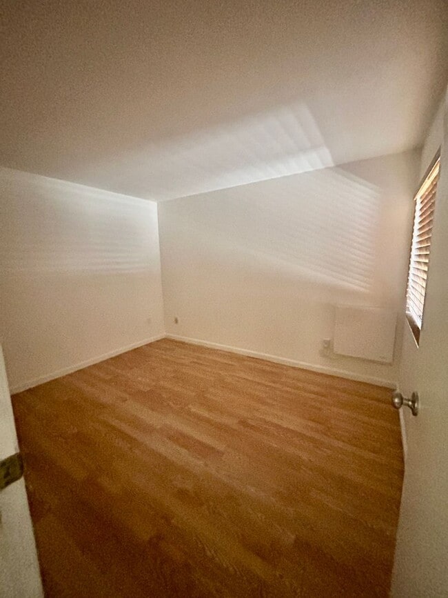 Building Photo - Available Now! Spacious 2BD/2BA Condo in Prime Del Cerro Location near SDSU!