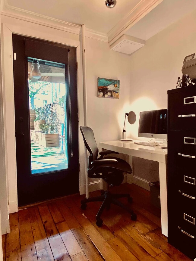 Home office area by garden door - 140 Halsey St