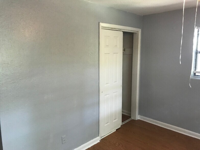 Building Photo - 2678 Ernest Street