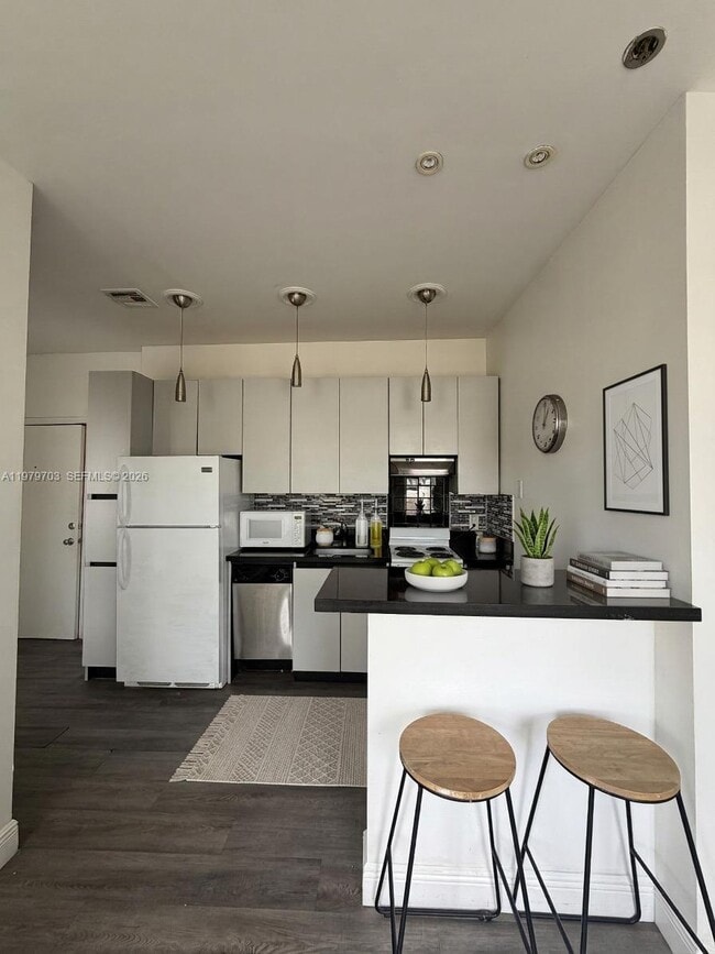 Building Photo - 1244 Pennsylvania Ave