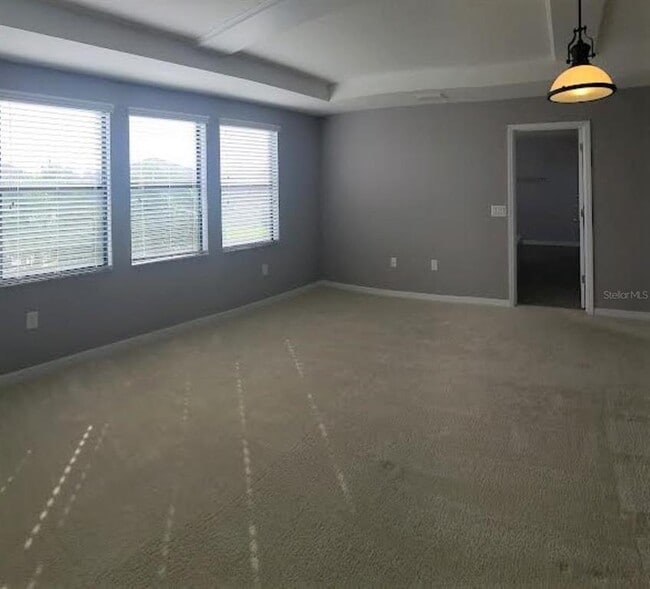 Building Photo - 1052 Ketzal Dr