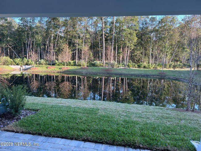 Building Photo - 82 White Cypress Dr