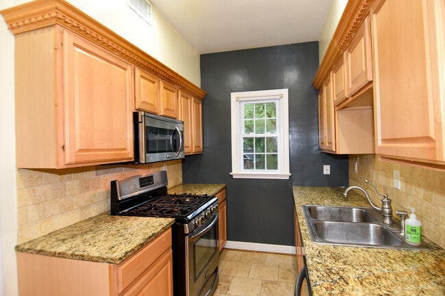 KITCHEN - 4200 River Rd NW
